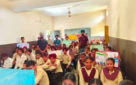 ਸਵੀਪ ਟੀਮ ਜਲਾਲਾਬਾਦ ਵੱਲੋਂ ਗੁਰੂ ਨਾਨਕ ਪਬਲਿਕ  ਸਕੂਲ ਲੱਧੂਵਾਲਾ ਉਤਾੜ ਵਿੱਚ ਬੱਚਿਆ ਨੂੰ ਦਿਵਾਇਆ ਗਿਆ ਵੋਟਰ ਪ੍ਰਣ