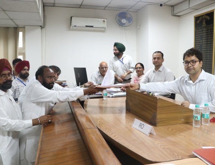 ਦੂਸਰੇ ਦਿਨ ਦੋ ਨਾਮਜ਼ਦਗੀ ਪੱਤਰ ਹੋਏ ਦਾਖਲ: ਜ਼ਿਲ੍ਹਾ ਚੋਣ ਅਫ਼ਸਰ