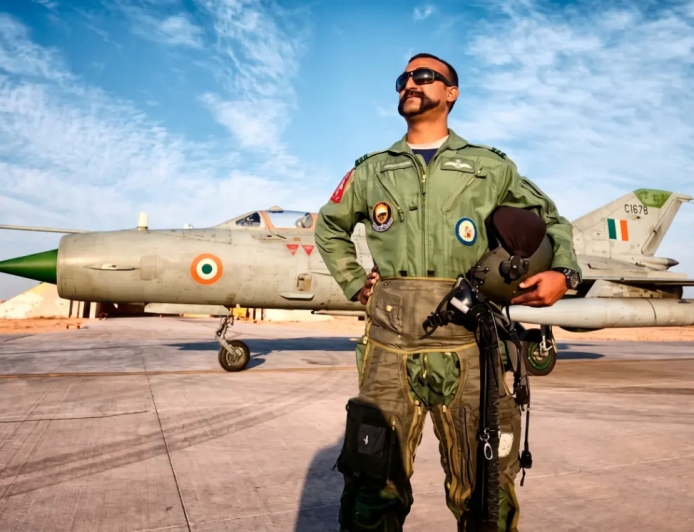 Abhinandan Varthaman Starts New Innings as Commercial Pilot After Leaving IAF